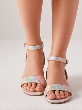 Girls Wonder Nation gradient sandals